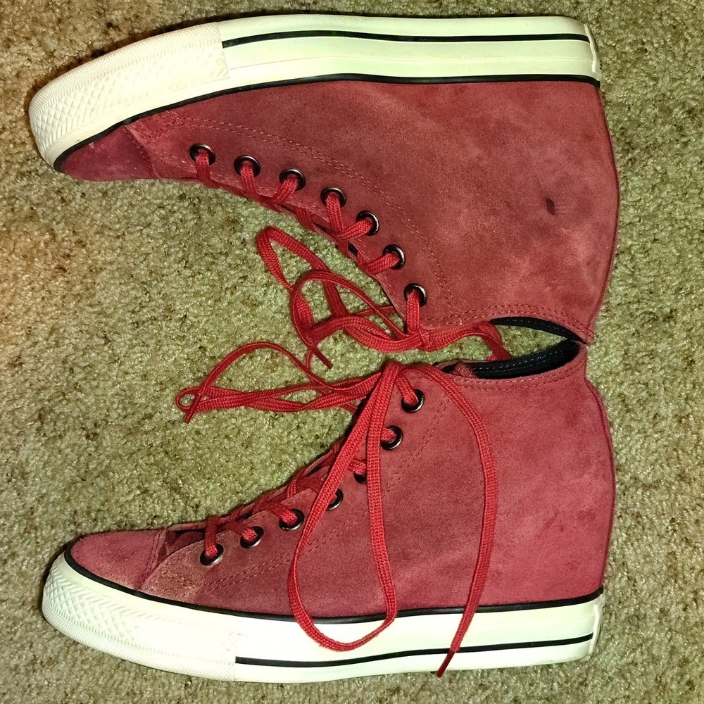Converse Womens Burgundy Dahlia Red Suede Lux Hidden Wedge Sneaker Sz 8 - Picture 6 of 9
